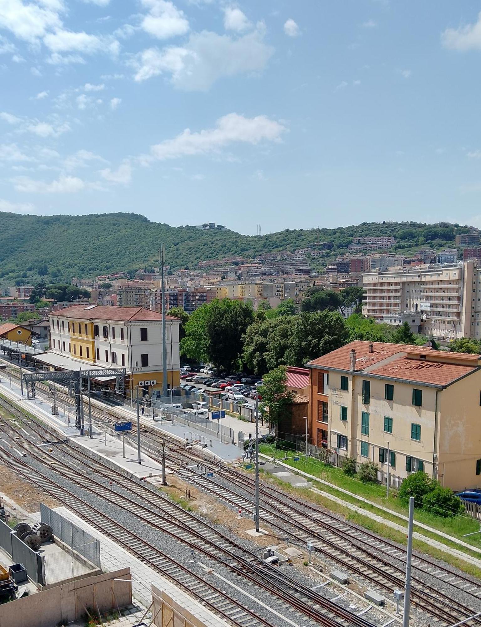 Vecchio Treno Guest House Tivoli Exterior photo